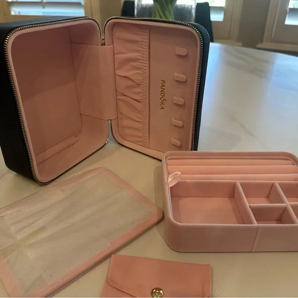 Pandora Black Jewelry Box NEW - Picture 6 of 14